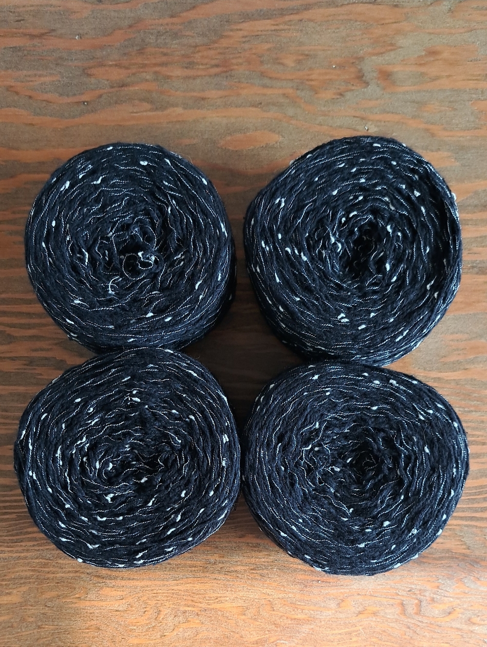 Cotton/Wool Black and White Yarn Lot, 400g